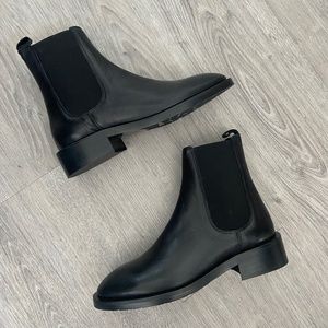L'intervalle Ankle Boots (SOLD)